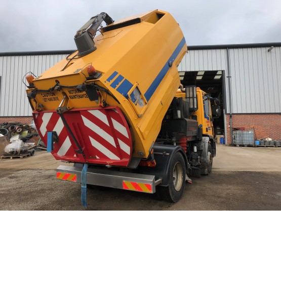 2007 IVECO 150E22 EURO CARGO ROAD SWEEPER in Truck Mounted Sweepers