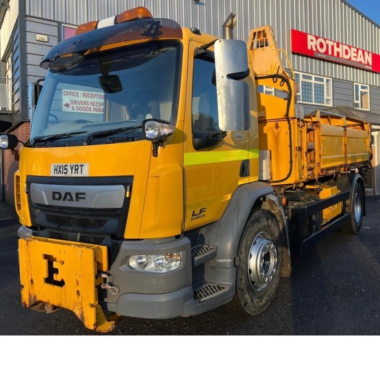 2015 DAF LF310 in Gritters