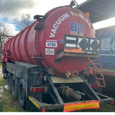 2002 AHP VACUUM TANKER