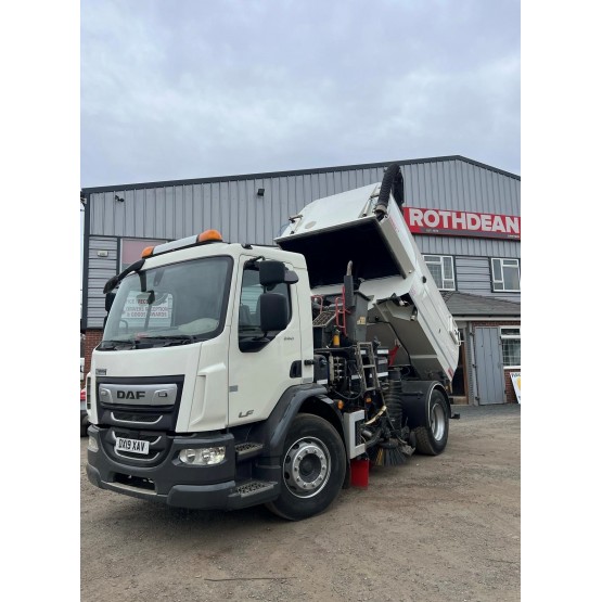 2019 DAF LF260 ROAD SWEEPER in Truck Mounted Sweepers