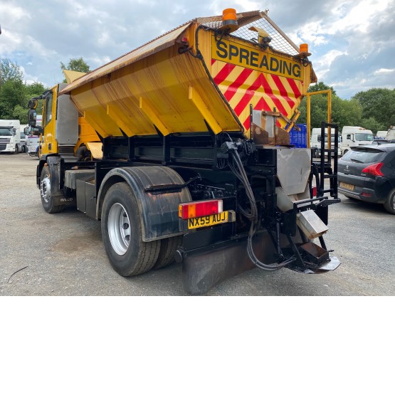 2009 IVECO EUROCARGO 180 E25 in Gritters