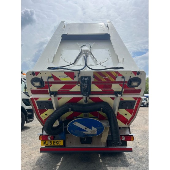 2015 DAF LF-180 ROAD SWEEPER in Truck Mounted Sweepers