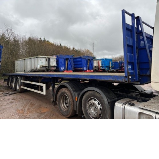 2015 SDC FLAT TRAILER in Flat Trailers Trailers