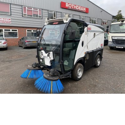 2014 JOHNSTON C101 ROAD SWEEPER