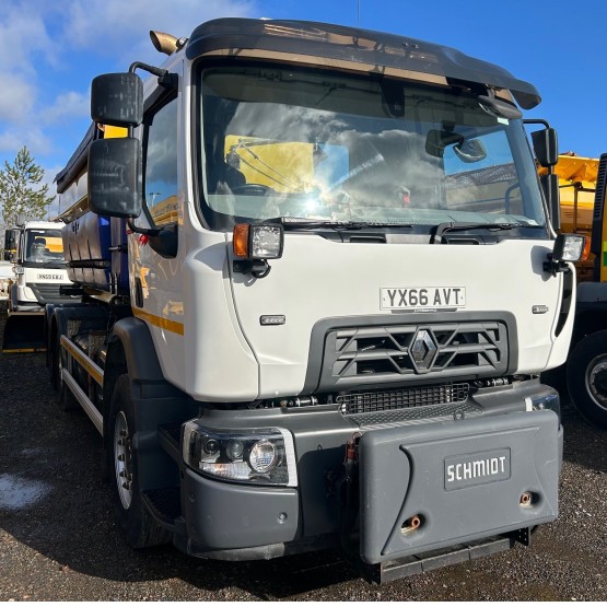 2016 RENAULT C320 in Gritters
