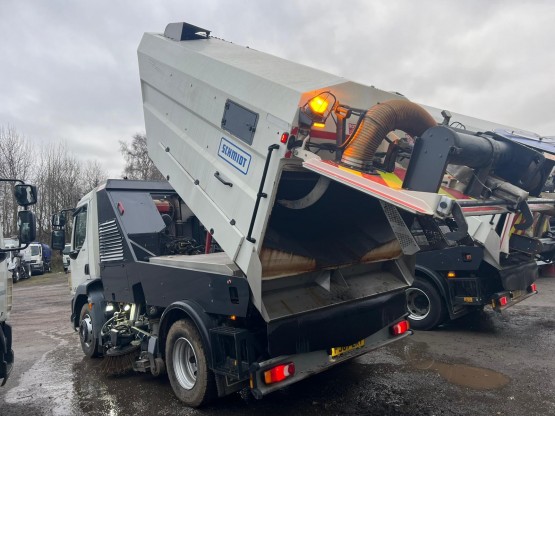 2017 DAF LF230 ROAD SWEEPER in Truck Mounted Sweepers