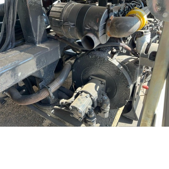 2004 VALLELY VACCUUM TANKER in Vacuum Tankers Trailers